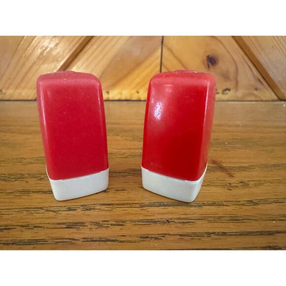 Red & White Other - Vintage Red & White Food Stores Salt Pepper Shakers Plastic Advertising Set